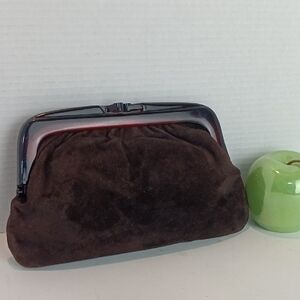 Vintage Womens Deep Burgundy Suede Clutch with Kiss Lock Acrylic Frame